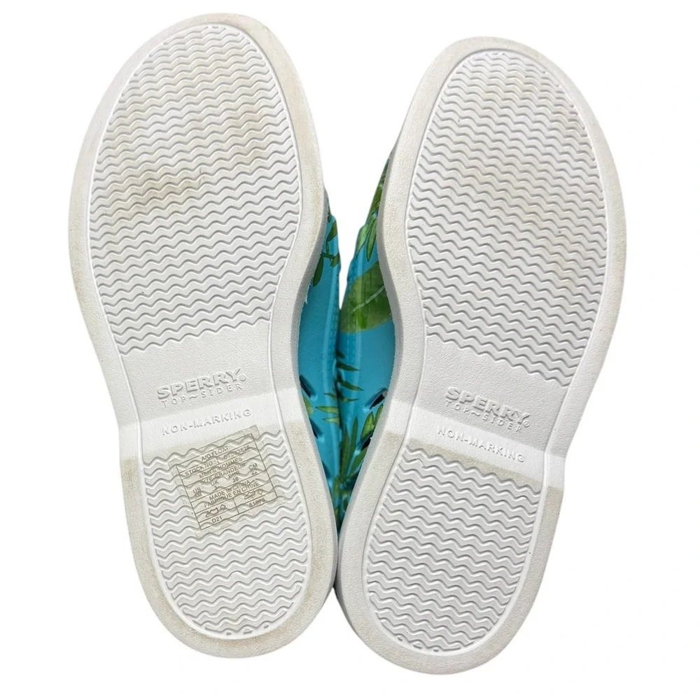 Sperry Float Shoes in‎ Palm Blue NWOB